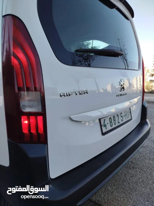 عرض التقسيط بسعر الكاش بيجو ريفتر 2021