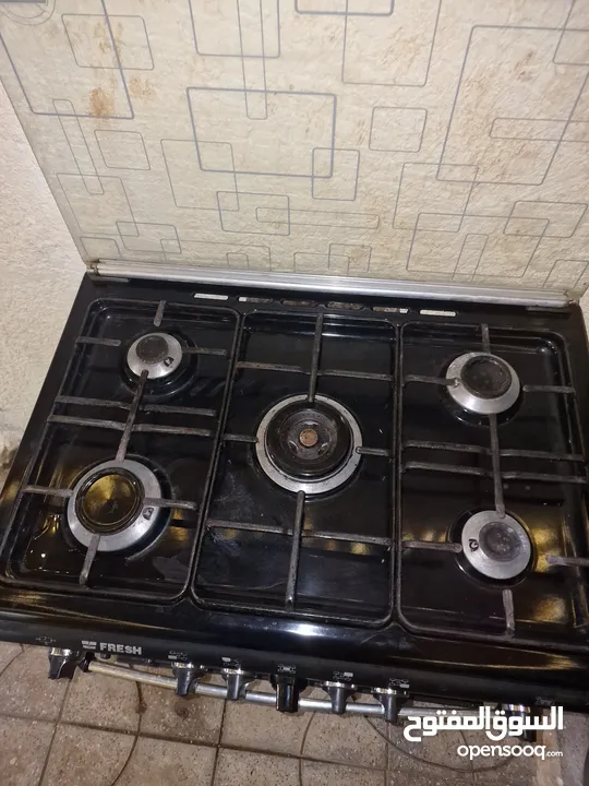 فرن غاز فريش خمس عيون 80 سم بحاله جيده للبيع