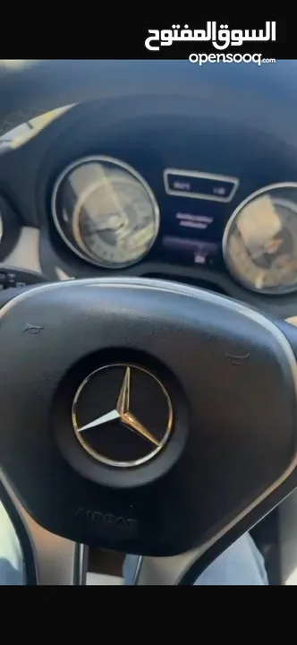 سيارة مرسيدس GLA 250 4MATIC للبيع