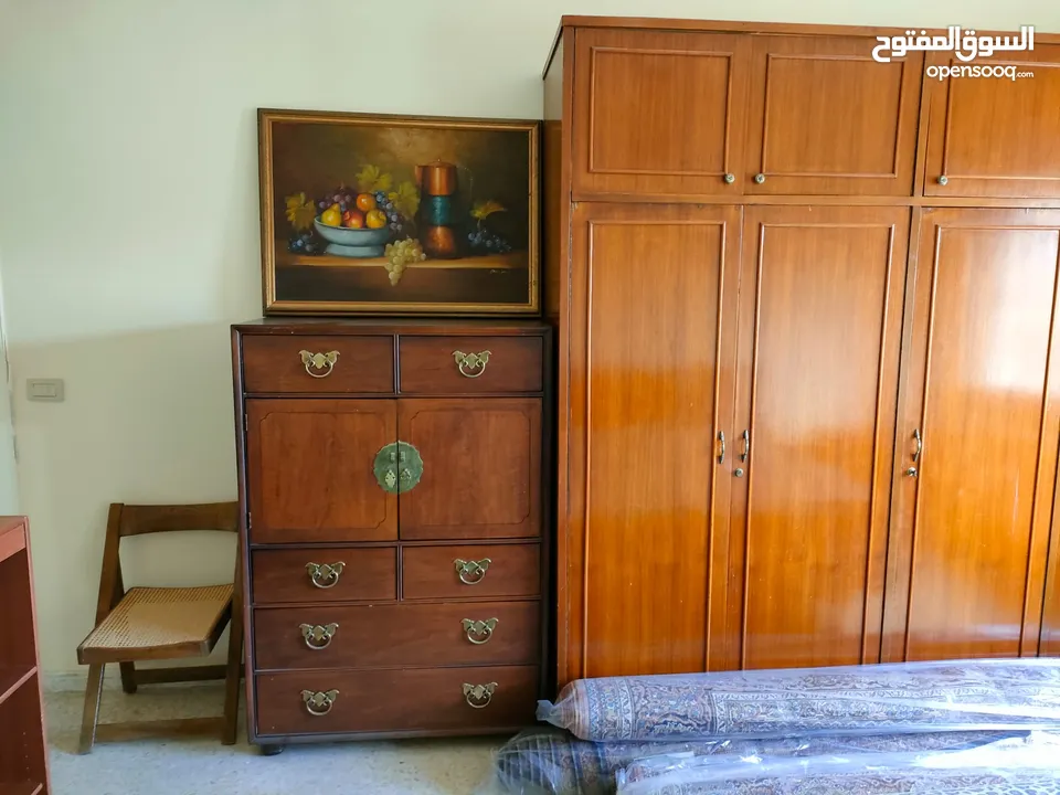 Furnished Shmeisani flat for rent