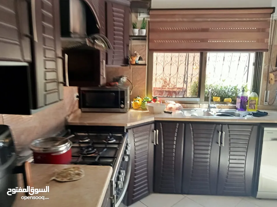 بيت للبيع بحاله ممتاز
