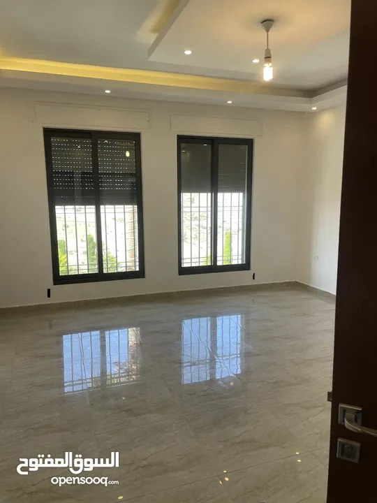 شقه للبيع ضمن ڤيلا السلط اسكان المهندسين
