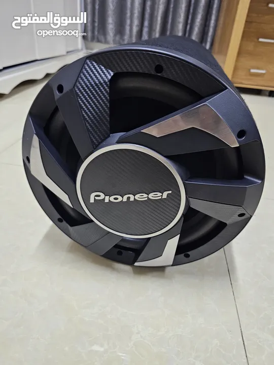 Pioneer TS - WX300TA 1300w Subwoofer with amplifer