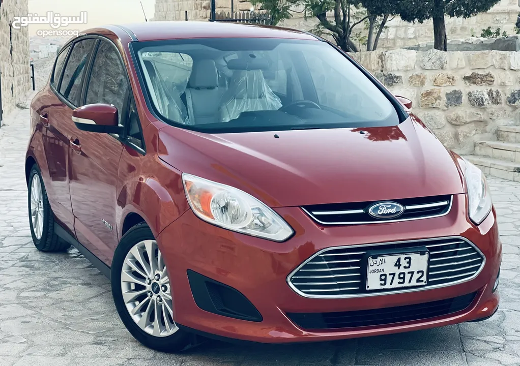 فورد C-MAX موديل 2018 بحاله ممتازه