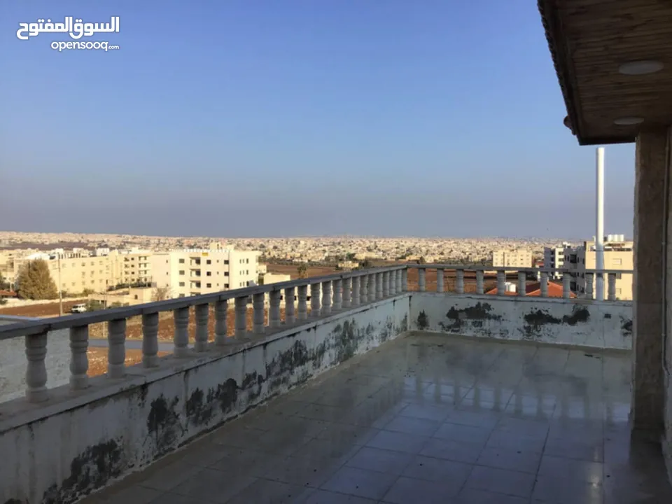 المكان بلحصن