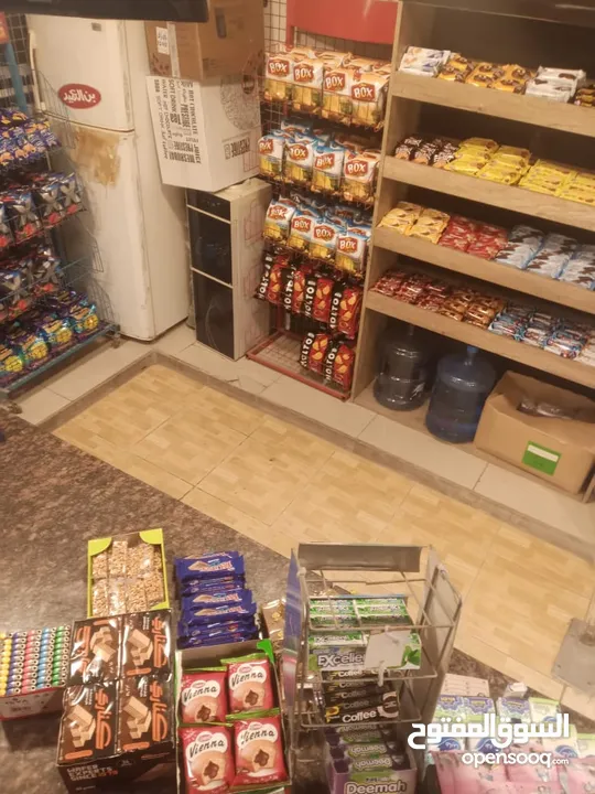 كافتيريا للبيع