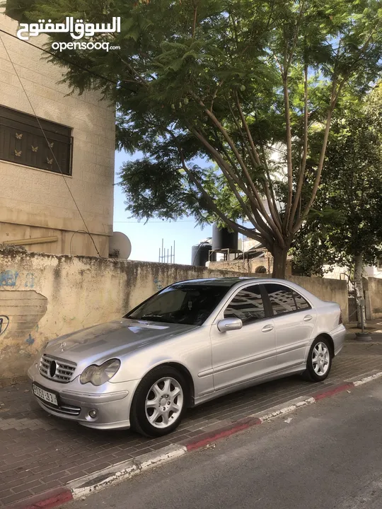 مرسيدس c220 اصل عمومي موديل 2006 بحالة ممتازة