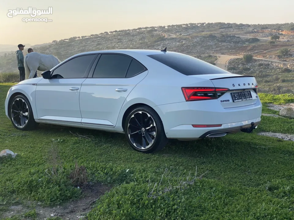 ŠKODA SUPER B SPORT LINE FACE LIFT