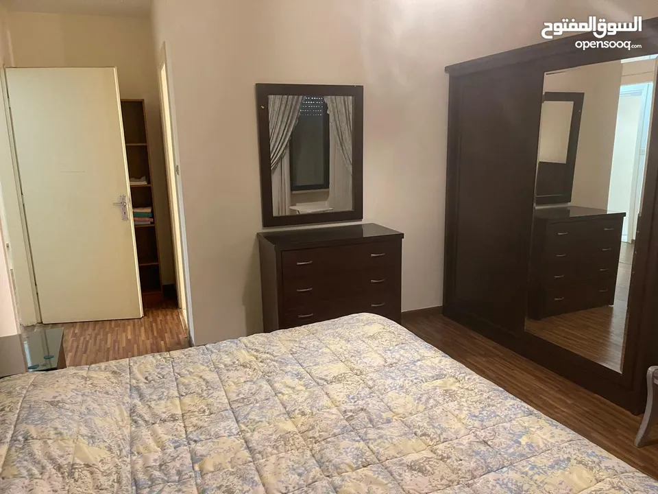 شقة مفروشة للإيجار في الشميساني - ref : 14636