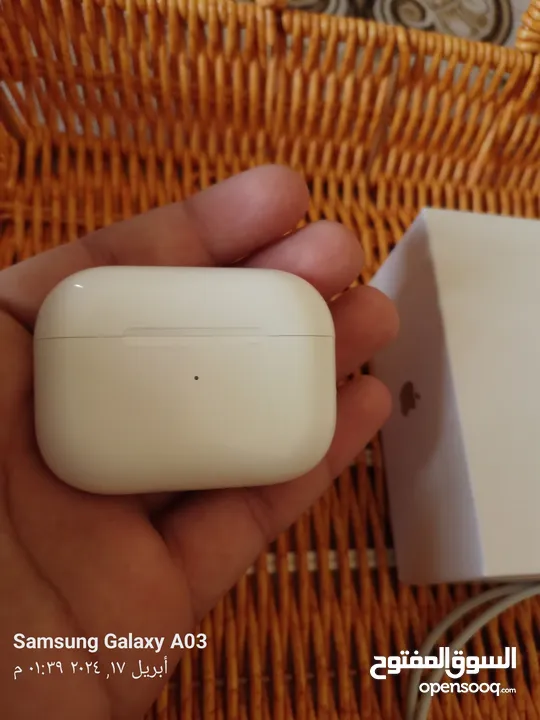 سماعة إيربدز Airpods Pro حالة جديدة مع كل ملحقات سماعة أصلي