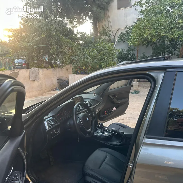 Bmw 318 , 2015 للبيع