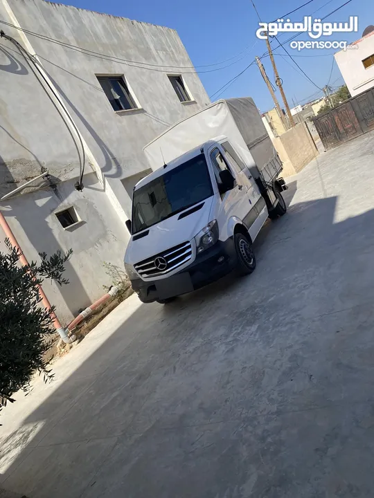 مرسيدس بنز 519