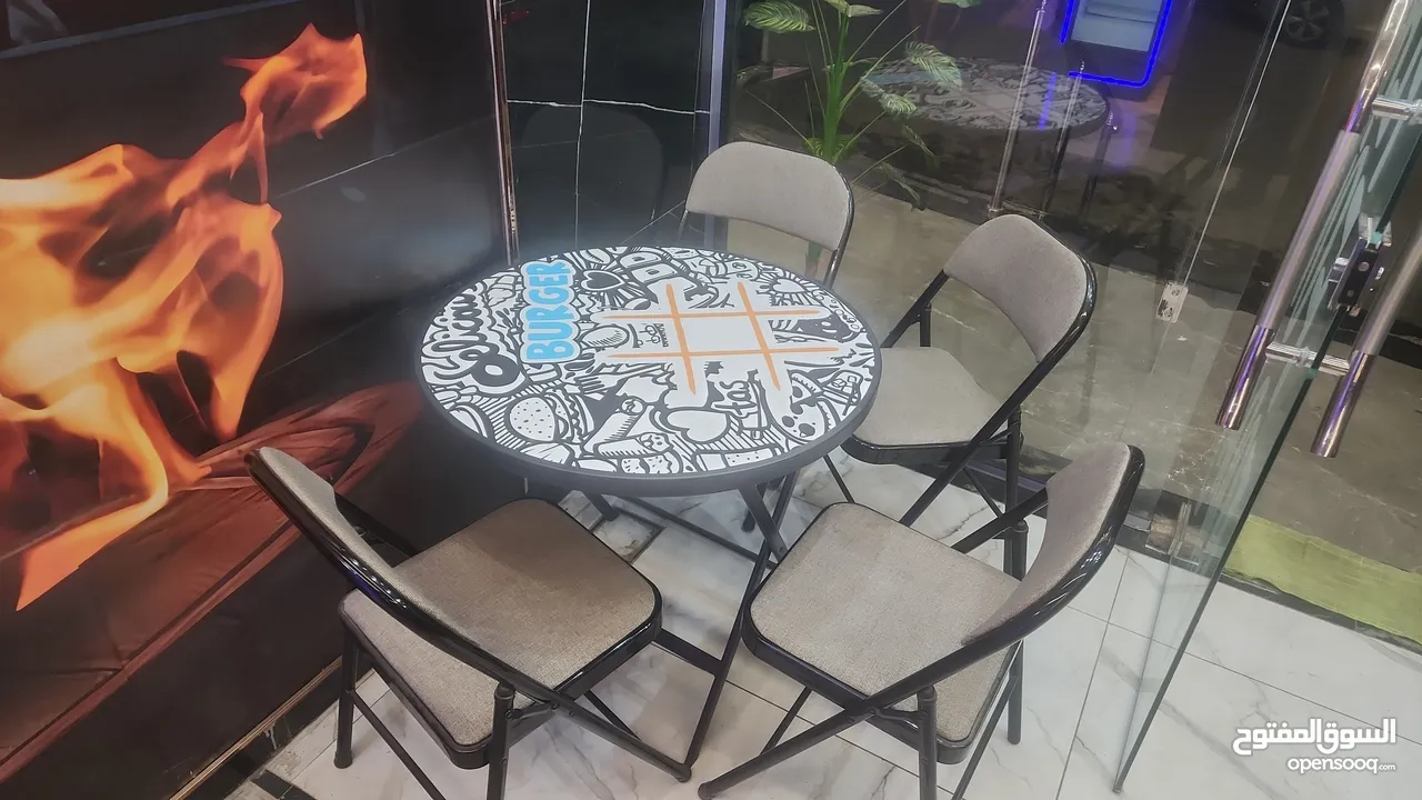 معدات مطعم برجر شبه جديد