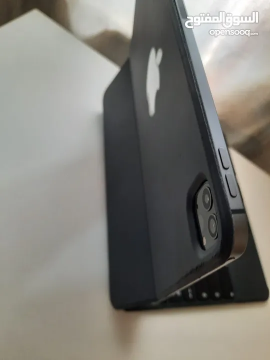 للبيع iPad pro  الجيل الرابع 2021 (12.9) إنش بدعم شريحه خط