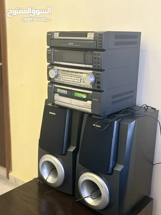 ستيريو aiwa ياباني