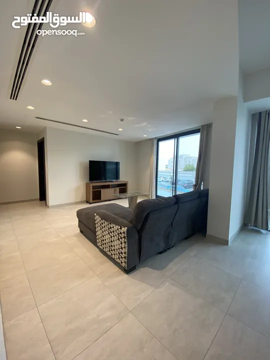 Spacious Luxury 2 bed in BLV Muscat Hills