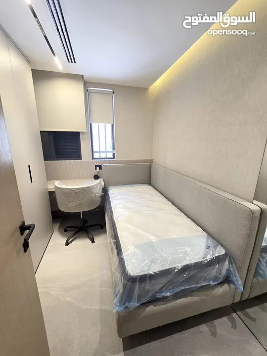 ارقى مناطق ام اذينة شقة مفروشة فخمة مع حديقة واسعة وكراج خاص LUXURY APARTMENT