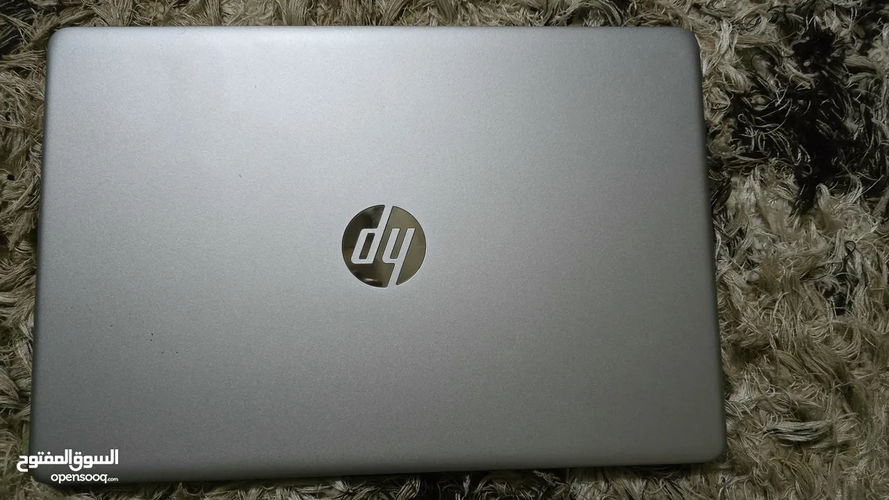 لاب توب hp  في غاية النظافة