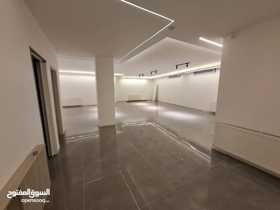 فيلا غير مفروشة للأيجار  ( Property 40922 ) سنوي فقط