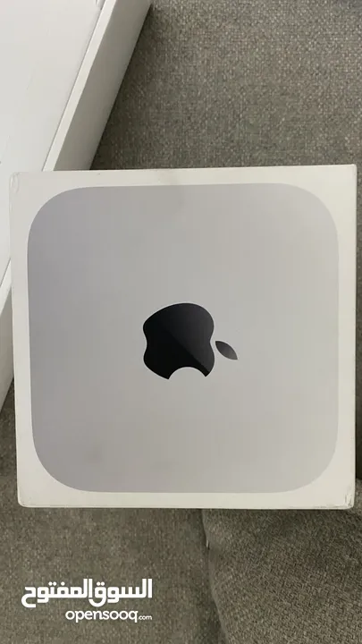 Mac mini with Apple M4 chip