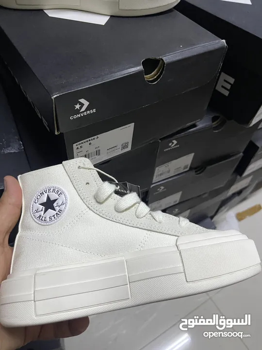 بوات من ماركة All Star العالمية اصلية 100% بسعر مغري جدااااااا