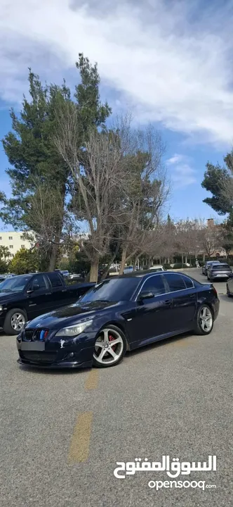 bmw e60 520i لبيع