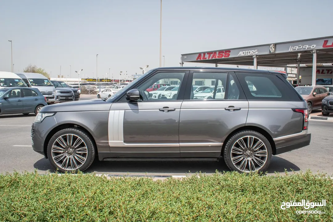 Range Rover HSE Kilometers 141Km Model 2015