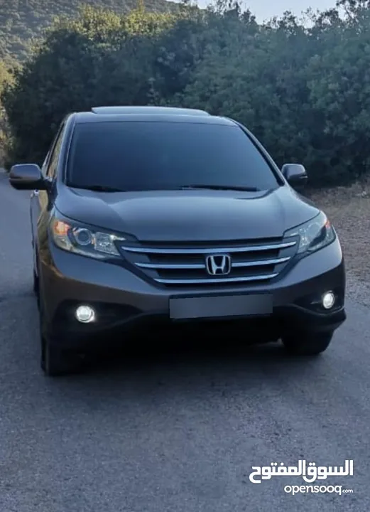 هوندا جيب CR-V فل كامل وفحص كامل 3 جيد وقصعه