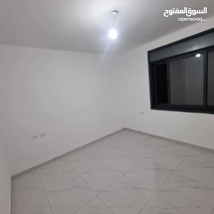 شقة جديدة مقابل ديوان الموظفين للبيع 3 غرف نوم