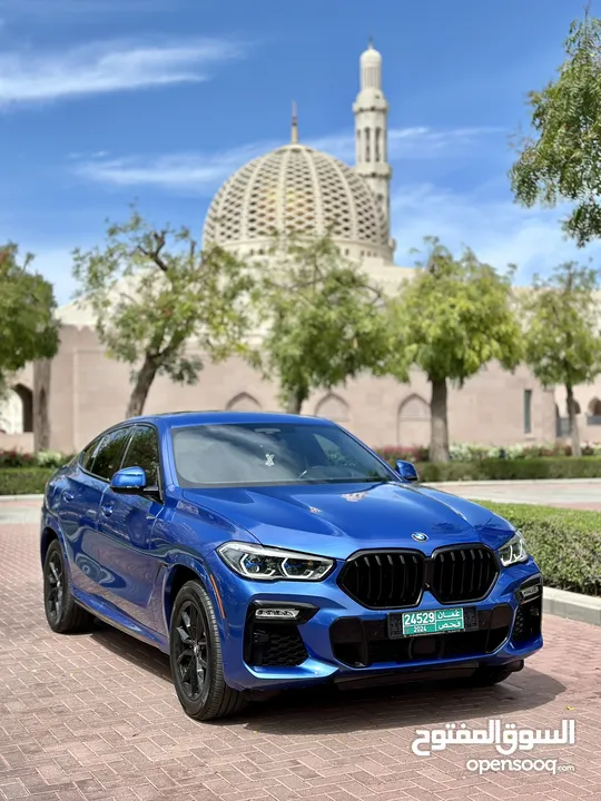 BMW X6 M40 لون مميز