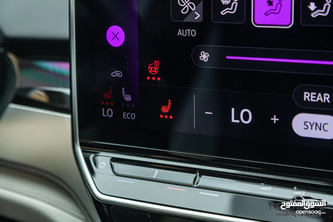 Volkswagen ID6 Crozz Pro 2022  السيارة مميزة جدا و قطعت مسافة 13,000 كيلو متر