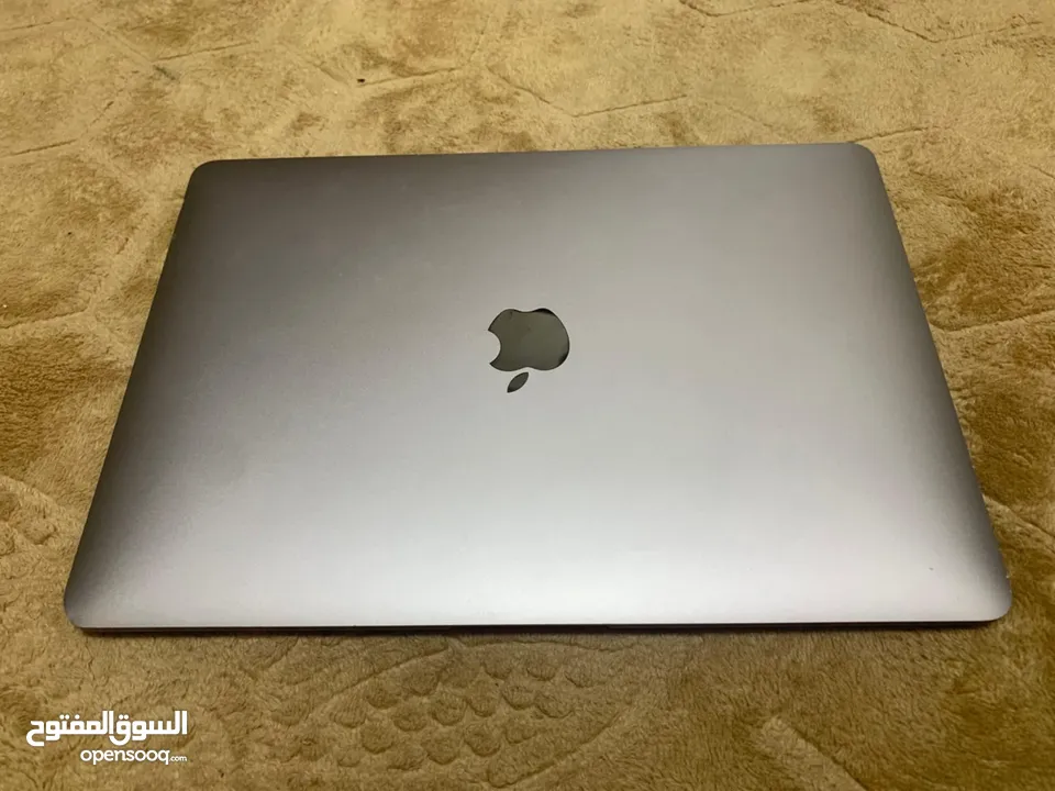 جهاز لاب توب ماك بوك آير  2020 ..