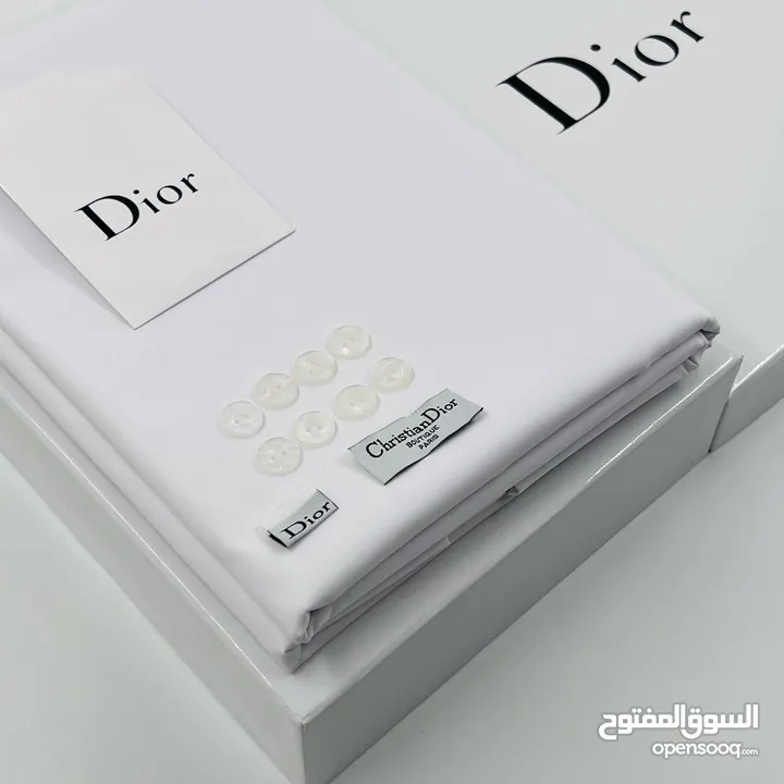 اقمشة ثياب من جميع الماركات العالمية ماستر كوالتي جودة عالية جداا ومتوفر خليه وكلاسك
