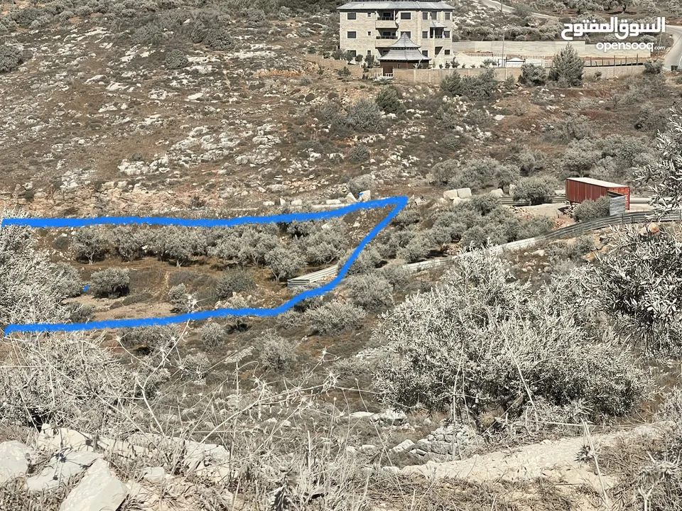 قطعة أرض مميزة