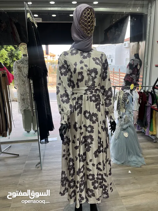 فساتين وبلايز جوده عاليه وأسعار مناسبه