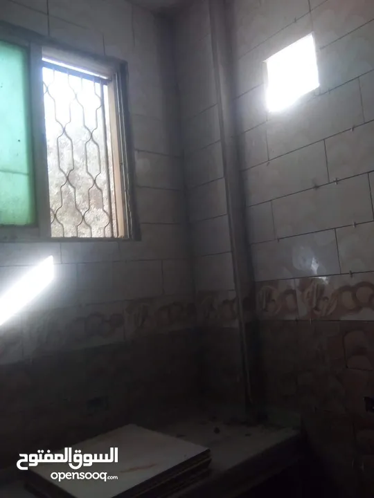 معلم بلاط وسرميك وبورسلان وبسعار بما يرضي الله