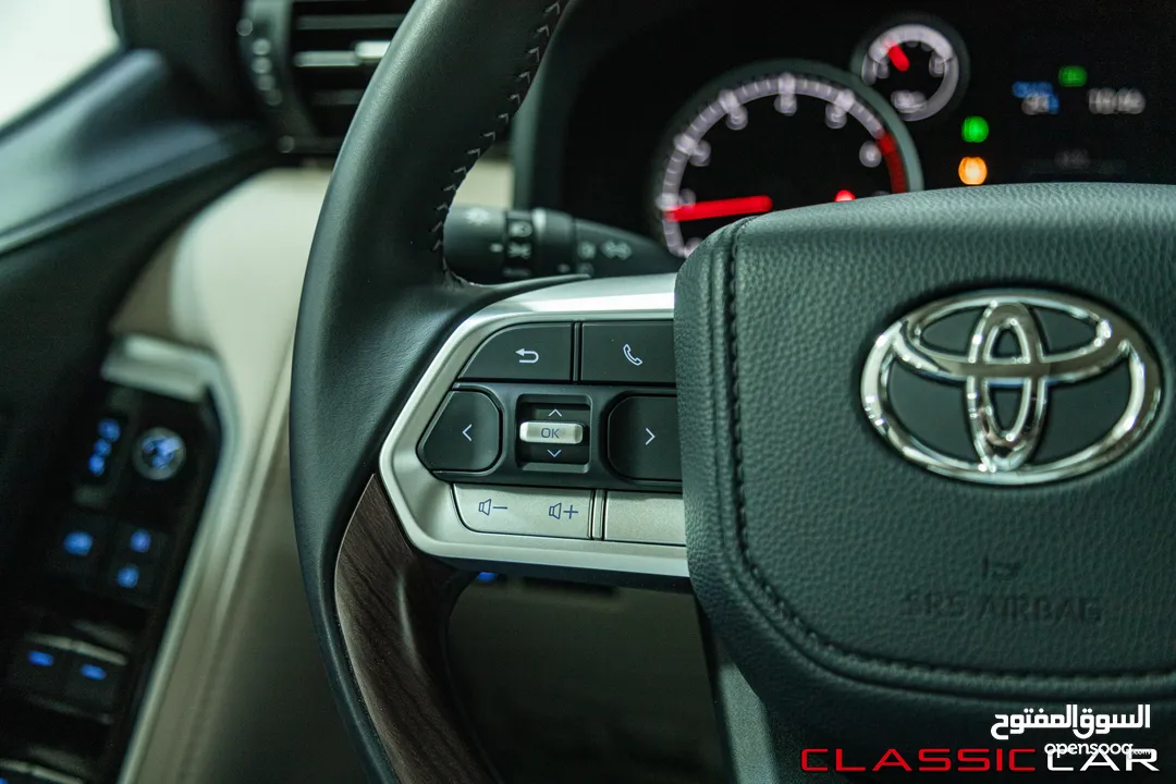 Toyota Land Cruiser Gx-r Twin turbo 2024   عداد صفر  Zero Mileage   اللون : كحلي