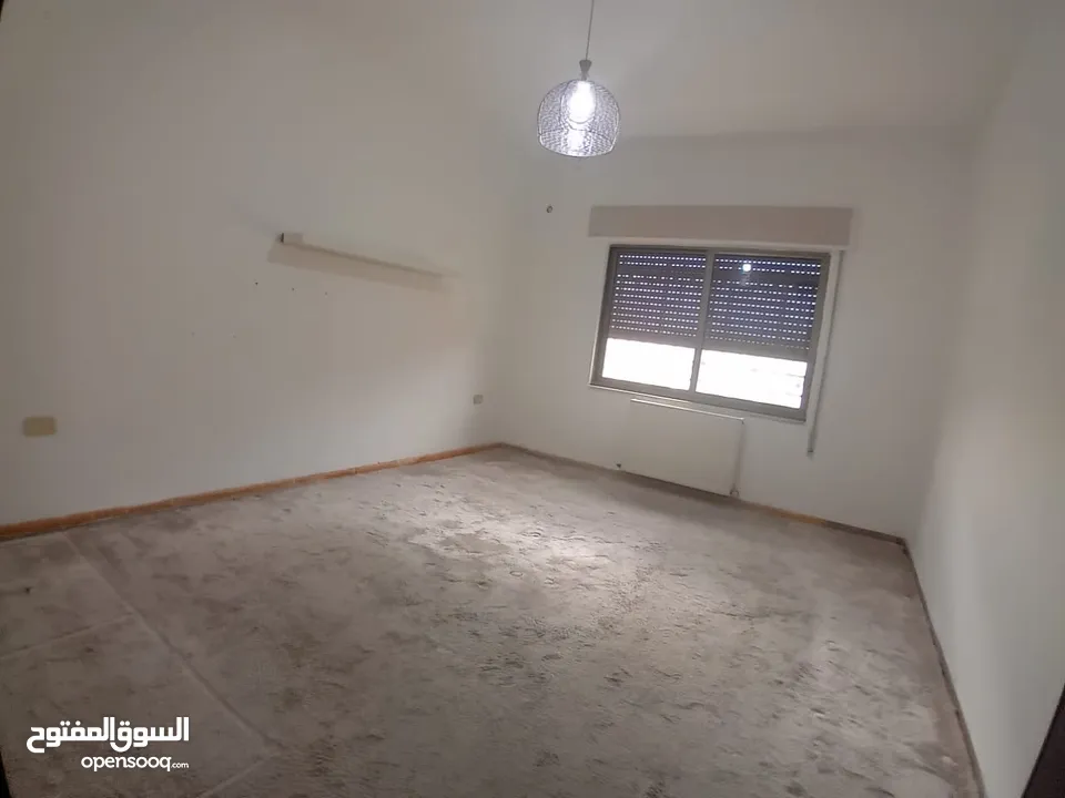 شقة فارغة - عرقوب خلدا - 3نوم 1ماستر - 196م