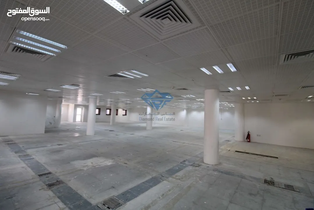 #REF910 468sqm Big Commercial Space Available for Rent in Madinat Qaboos