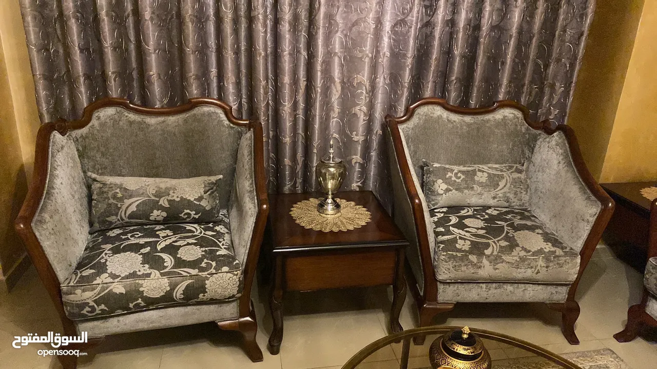 طقم كنب للبيع