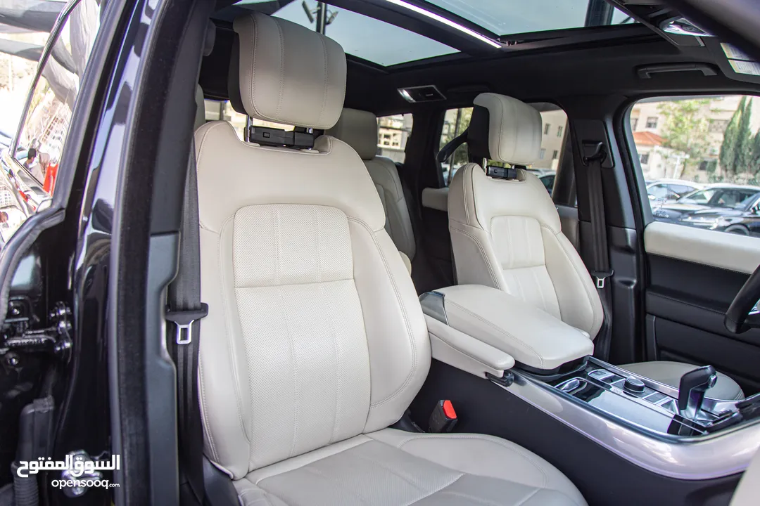 Range Rover Sport 2021 Hse Plug in hybrid Black Edition   يمكن التمويل بالتعاون مع المؤسسات المعتمدة