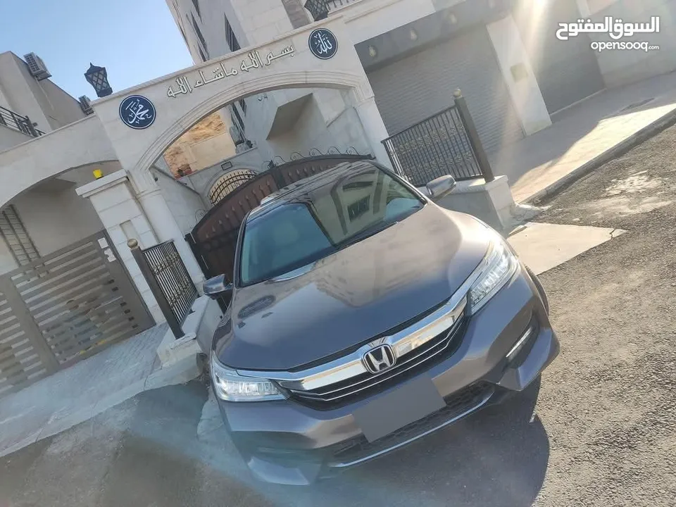 ((سعر حرق وتحدي ولمدة اسبوع فقط)) هوندا أكورد موديل 2017 فل كامل للبيع بسعر مغري جدا جدا جدا