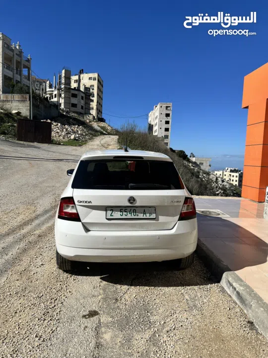 سكودا فابيا 2017 اوتماتيك