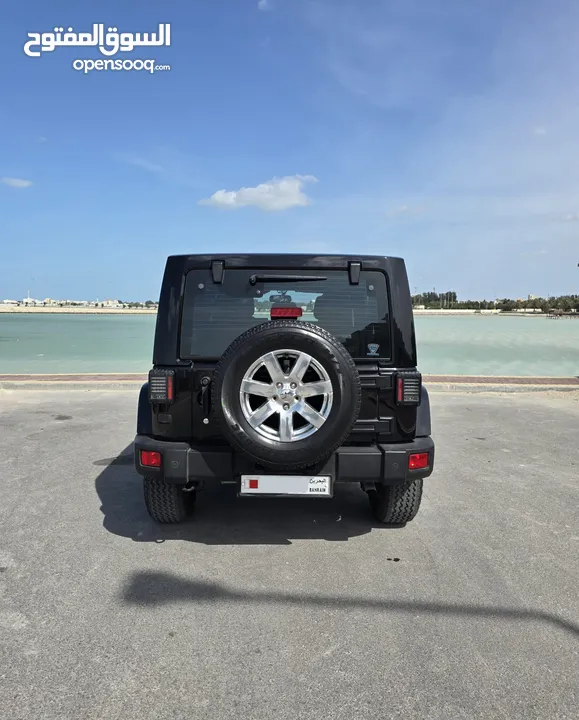 Wrangler Sahara Unlimited 2015 ( Low mileage)