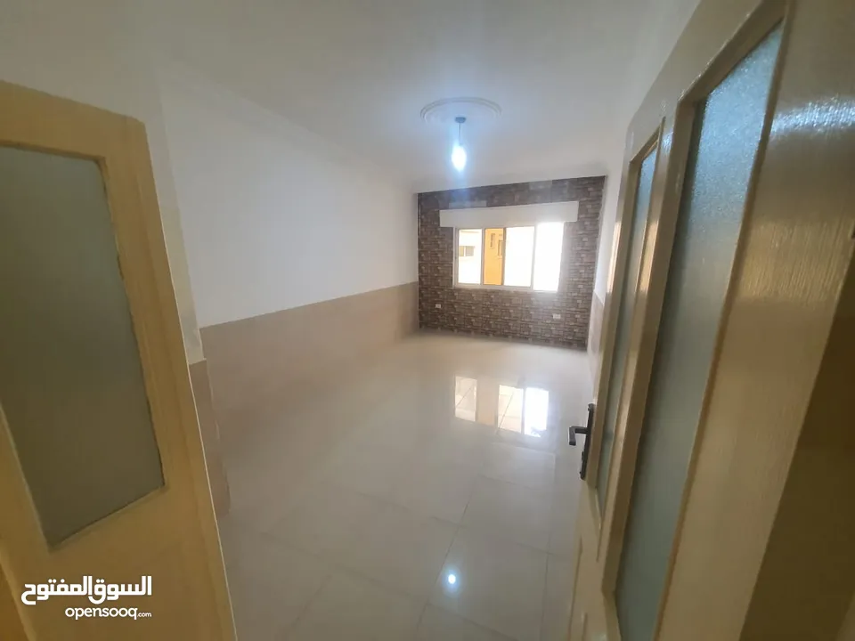 من المالك شخصيا شقة غرفيتين شارع الاقصى تشطيب ديلوكس