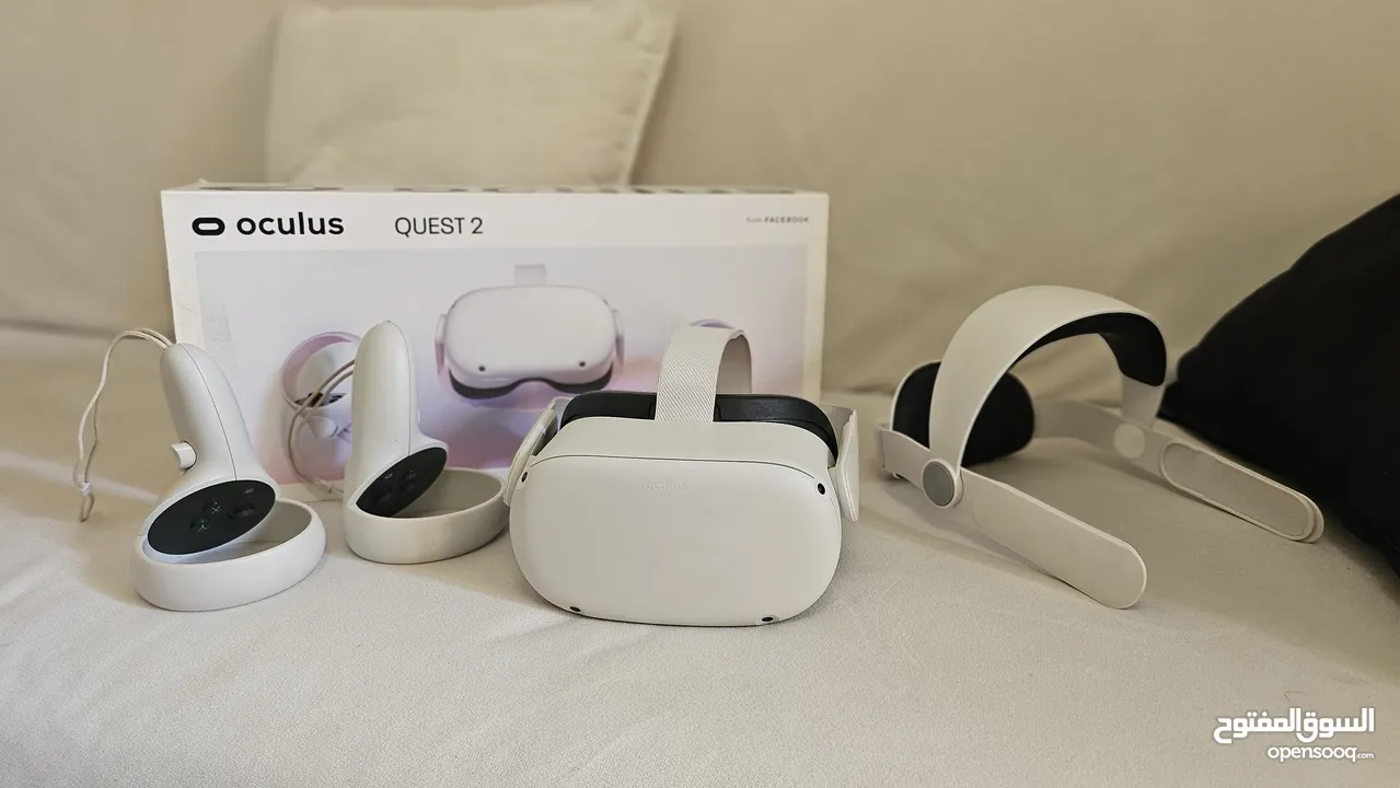 Oculus quest 2 VR نظارة واقع افتراضي بحالة الوكالة مع اكسسوار رأس