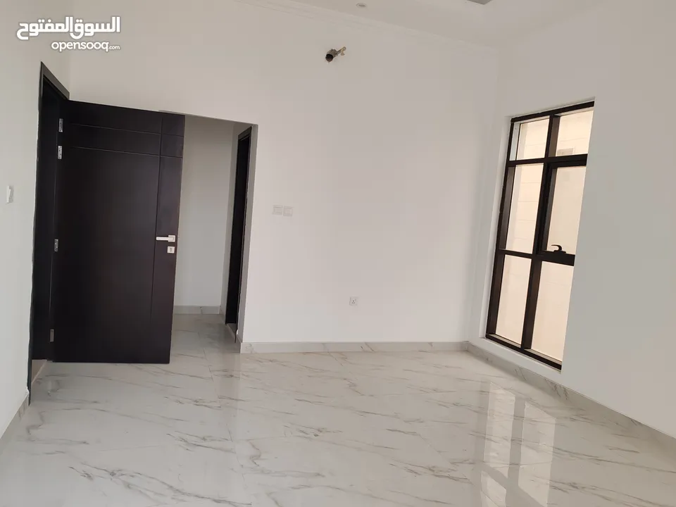 جديده اول ساكن منطقه الحليو للايجار فيله New villa for rent ajman