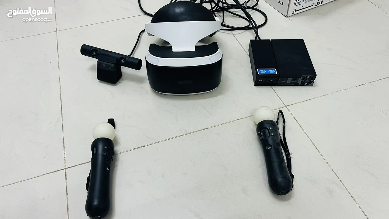 Sony PSVR with camera and motion controller stick