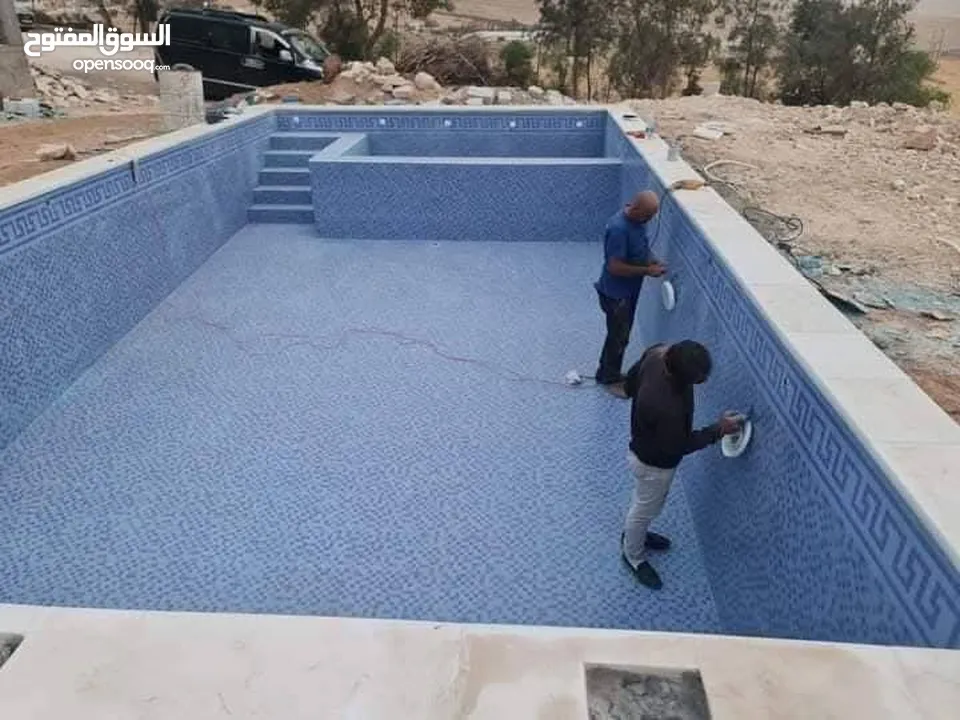 برك سباحة بأفضل المواصفات