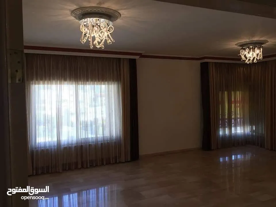 شقة للبيع في الرابية قرب شارع مكة